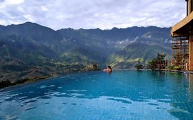 Sapa Clay House - Mountain Retreat